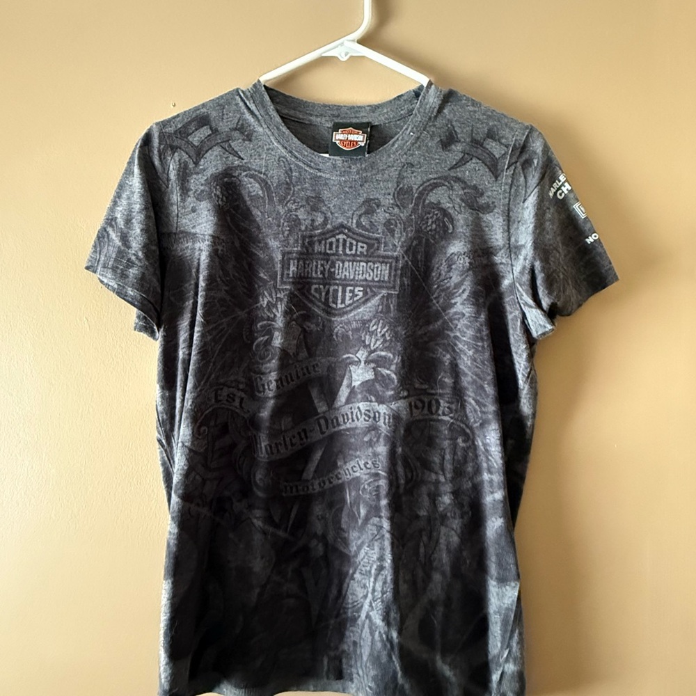 Harley-Davidson Charlotte, NC Gray Short Sleeve Tee Distressed Style